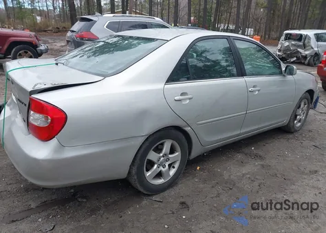 2002 Toyota Camry Le from USA, damaged, VIN 4T1BF30KX2U500233